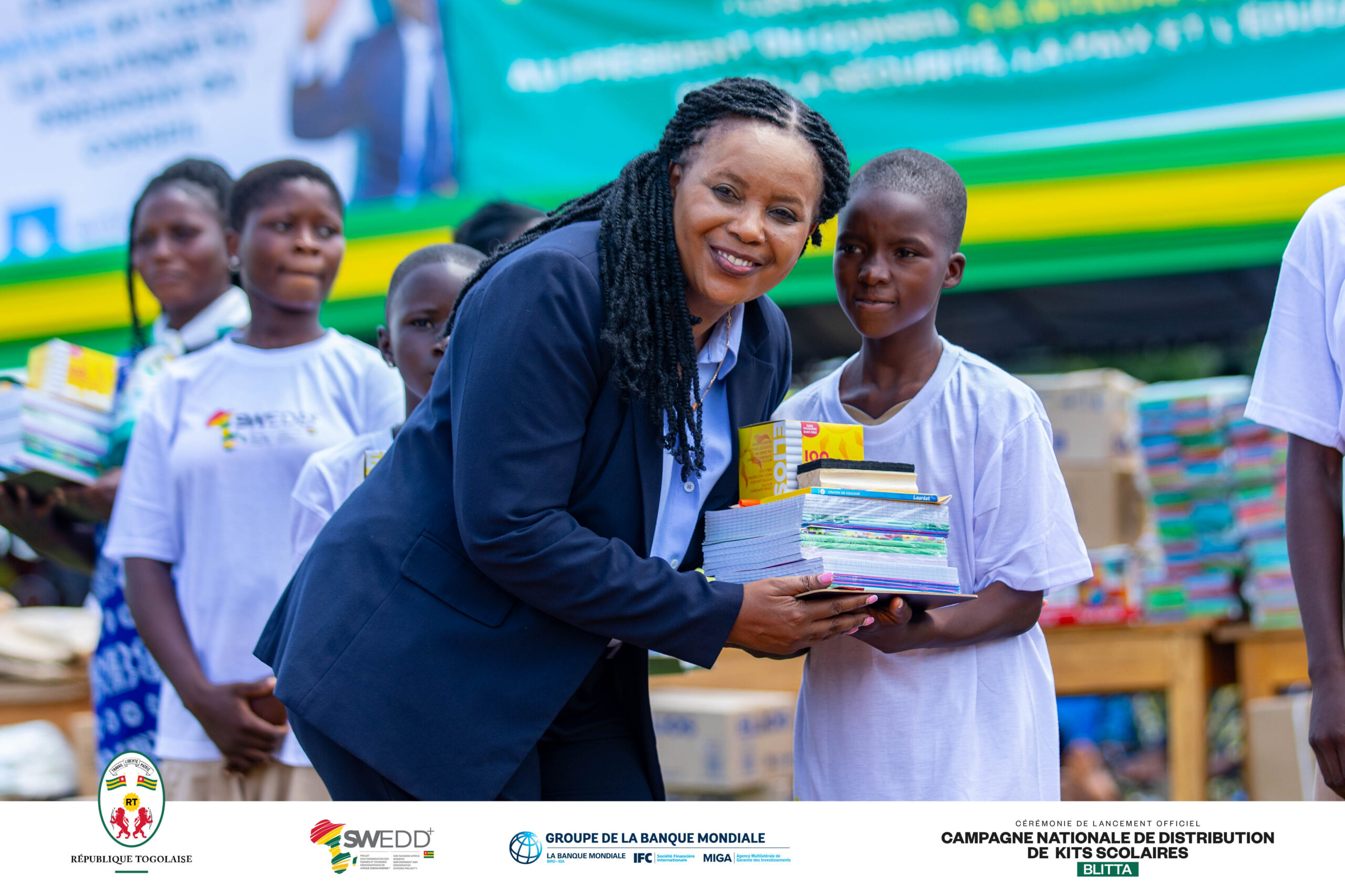 Rentrée scolaire 2026-2027 : Plus de 150 000 filles du primaire et du secondaire publics, bénéficient de kits scolaires grâce au projet SWEDD+ Togo